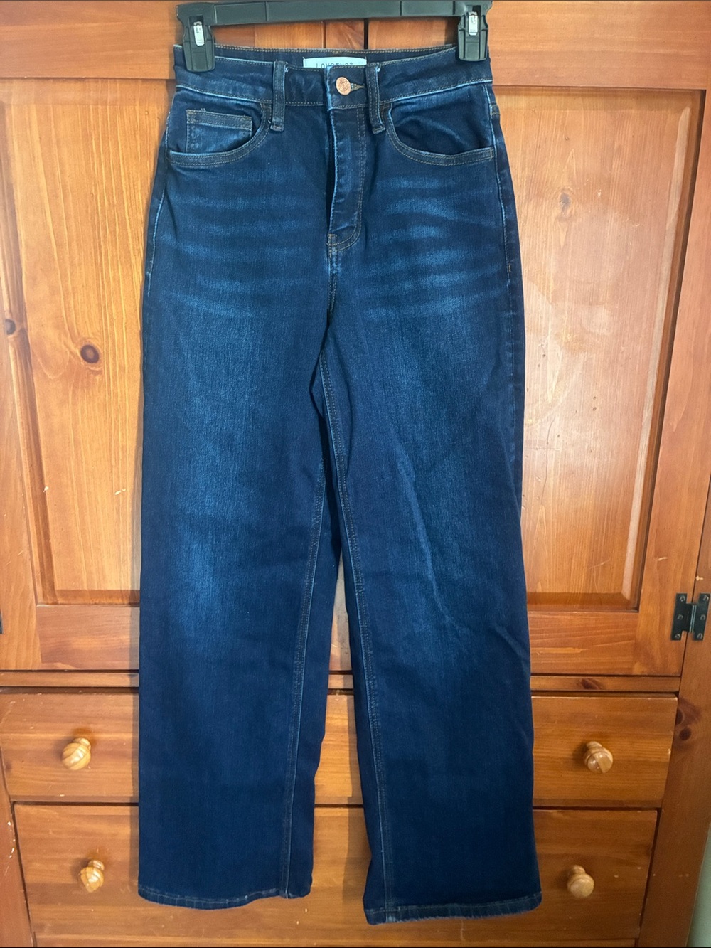 Women's Straight-Leg Jeans in Dark Blue Denim